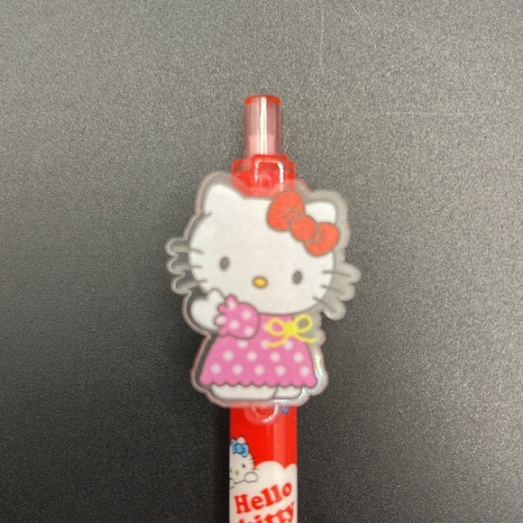Set of 6 Hello Kitty Pens - Picture 2 of 13